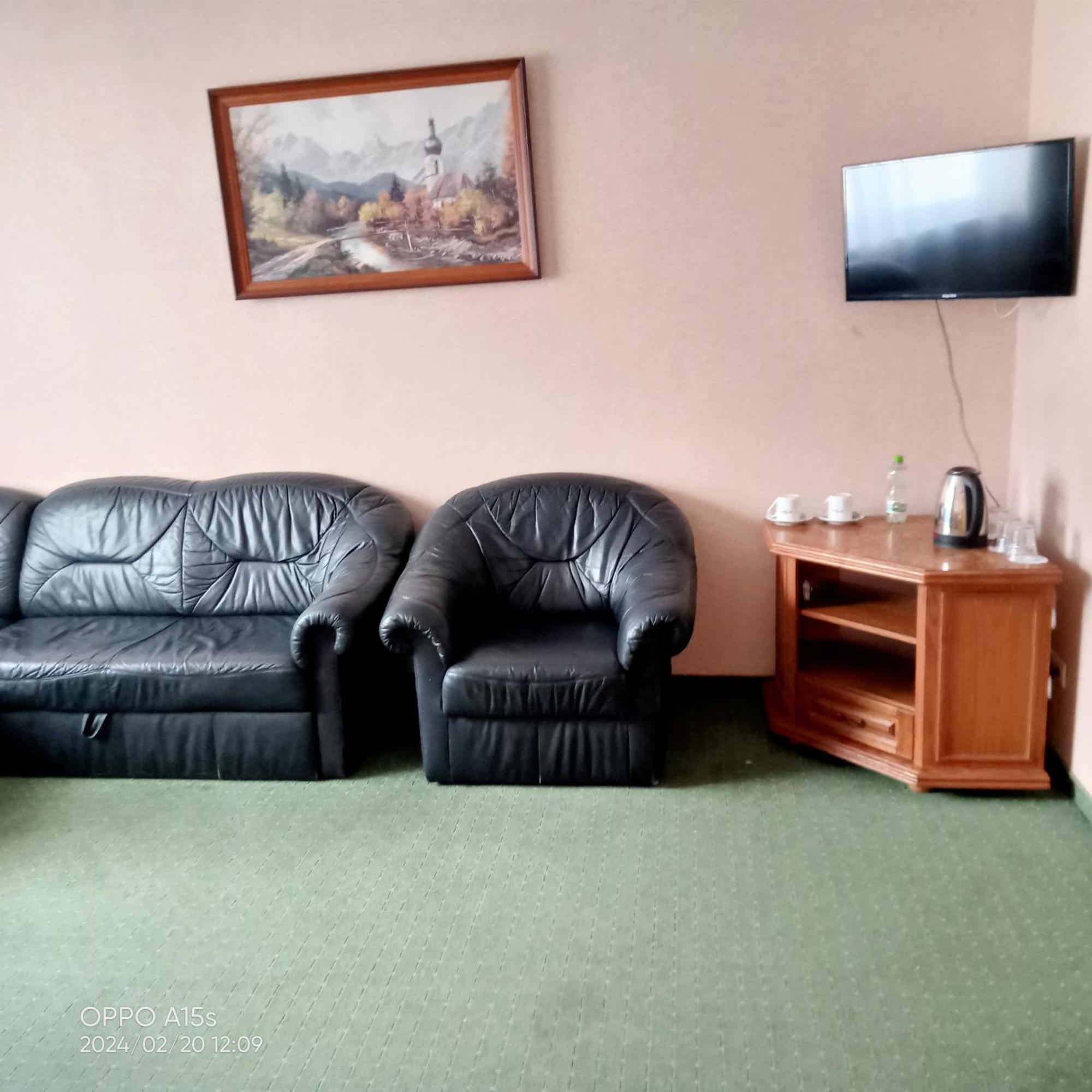Hotel Miodowy Dzierżoniów Kültér fotó