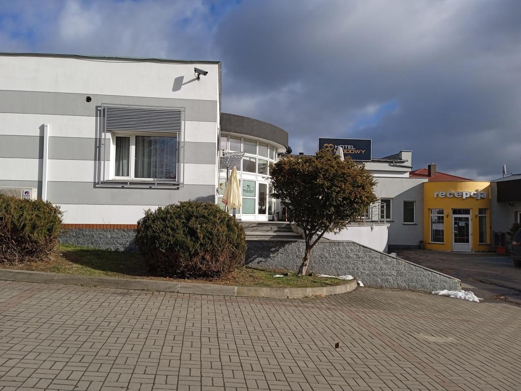 Hotel Miodowy Dzierżoniów Kültér fotó